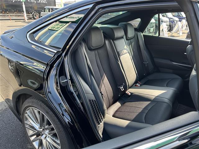 クラウンハイブリッド RS 後期型 セーフティセンス レーダークルーズコントロール 12.3インチナビ バックカメラ ETC ドライブレコーダー シートヒーター ステアリグヒーター パワーシート 純正18インチアルミホイール(15枚目)