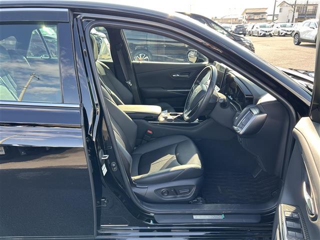 クラウンハイブリッド RS 後期型 セーフティセンス レーダークルーズコントロール 12.3インチナビ バックカメラ ETC ドライブレコーダー シートヒーター ステアリグヒーター パワーシート 純正18インチアルミホイール(28枚目)