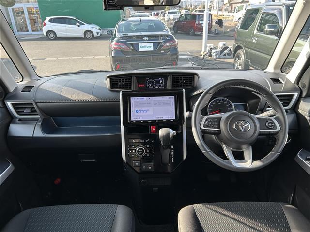 ルーミー カスタムＧ　スマートアシスト　アダプティブクルーズコントロール　純正９インチナビ　パノラミックビューモニター　ＥＴＣ　ドライブレコーダー　ドライブレコーダー　両側電動スライドドア　純正１４インチＡＷ　ＬＥＤライト（3枚目）