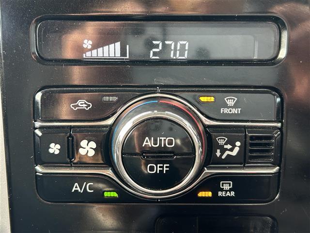 ルーミー カスタムＧ　スマートアシスト　アダプティブクルーズコントロール　純正９インチナビ　パノラミックビューモニター　ＥＴＣ　ドライブレコーダー　ドライブレコーダー　両側電動スライドドア　純正１４インチＡＷ　ＬＥＤライト（12枚目）