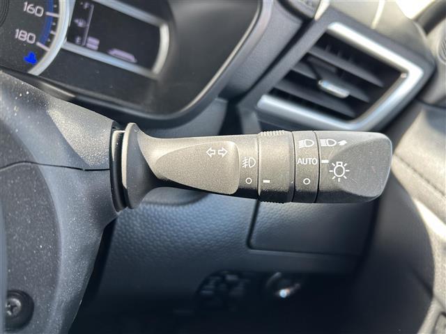 ルーミー カスタムＧ　スマートアシスト　アダプティブクルーズコントロール　純正９インチナビ　パノラミックビューモニター　ＥＴＣ　ドライブレコーダー　ドライブレコーダー　両側電動スライドドア　純正１４インチＡＷ　ＬＥＤライト（22枚目）