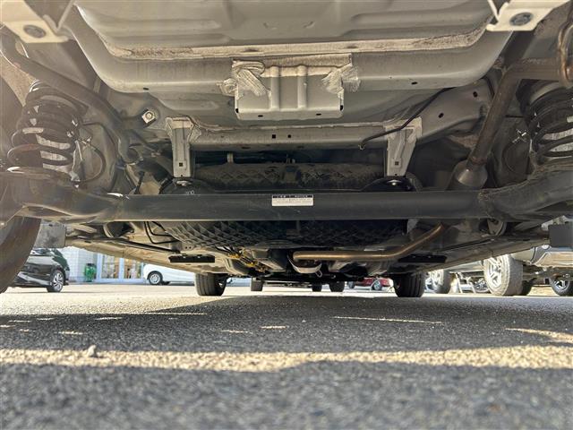 ルーミー カスタムＧ　スマートアシスト　アダプティブクルーズコントロール　純正９インチナビ　パノラミックビューモニター　ＥＴＣ　ドライブレコーダー　ドライブレコーダー　両側電動スライドドア　純正１４インチＡＷ　ＬＥＤライト（42枚目）