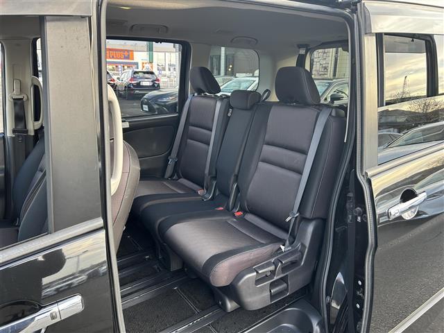 セレナ ハイウェイスター　プロパイロットエディション　プロパイロット　純正フリップダウンモニター　純正９インチナビ　バックカメラ　ＥＴＣ　ミラー一体型ドライブレコーダー　ハンズフリーパワースライドドア　ＬＥＤヘッドランプ　純正１６インチアルミホイール（32枚目）