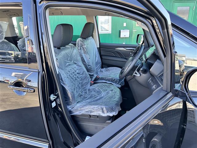 デリカD:5 ブラックエディション 7人乗り 登録済未使用車 e-Assist レーダークルーズコントロール アルパイン11型ナビ マルチアラウンドモニター 両側電動スライドドア パワーバックドア パワーシート シートヒーター LED(14枚目)