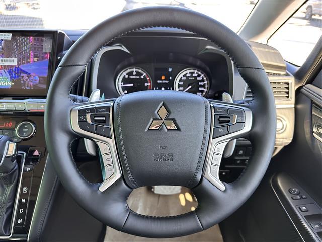 デリカD:5 ブラックエディション 7人乗り 登録済未使用車 e-Assist レーダークルーズコントロール アルパイン11型ナビ マルチアラウンドモニター 両側電動スライドドア パワーバックドア パワーシート シートヒーター LED(21枚目)