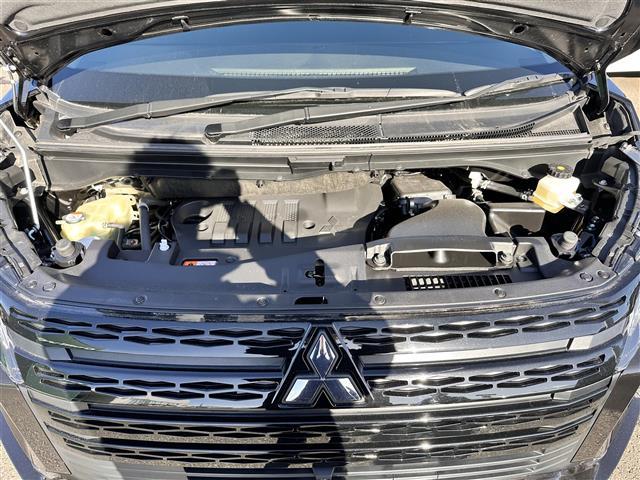 デリカD:5 ブラックエディション 7人乗り 登録済未使用車 e-Assist レーダークルーズコントロール アルパイン11型ナビ マルチアラウンドモニター 両側電動スライドドア パワーバックドア パワーシート シートヒーター LED(41枚目)