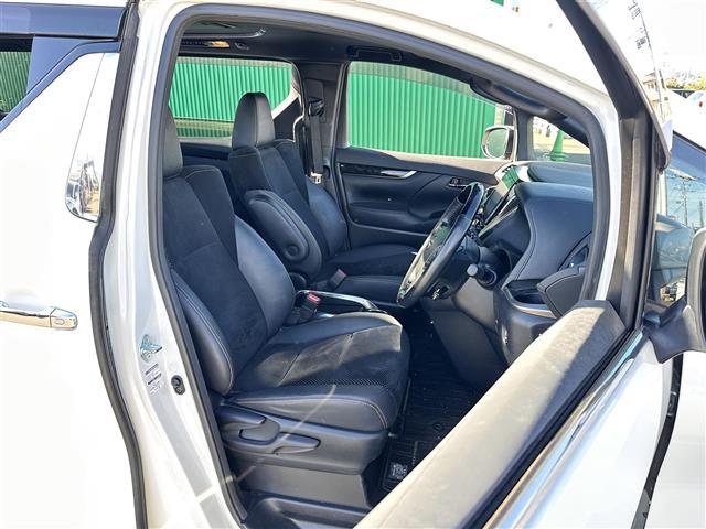 アルファード ２．５Ｓ　タイプゴールド　ツインムーンルーフ　セーフティセンス　レーダークルーズコントロール　ＢＳＭ　デジタルインナーミラー　純正１２インチフリップダウンモニター　９インチディスプレイオーディオ　両側電動スライドドア　ＬＥＤ（14枚目）