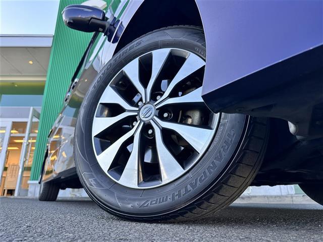 セレナ ハイウェイスター　セーフティパックＢ　プロパイロット　インテリジェントルームミラー　アラウンドビューモニター　純正９インチナビ　純正フリップダウンモニター　ＥＴＣ　ドラレコ　両側電動スライドドア　パーキングアシスト（17枚目）