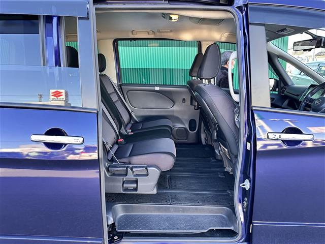 セレナ ハイウェイスター　セーフティパックＢ　プロパイロット　インテリジェントルームミラー　アラウンドビューモニター　純正９インチナビ　純正フリップダウンモニター　ＥＴＣ　ドラレコ　両側電動スライドドア　パーキングアシスト（28枚目）