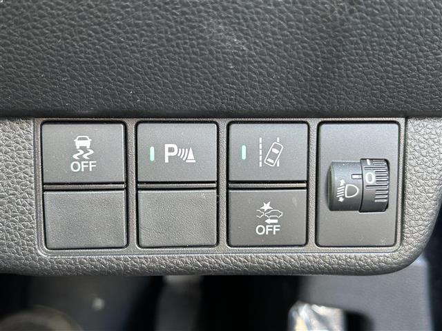 Ｎ－ＯＮＥ ＲＳ　ワンオーナー　６速ＭＴ車　ホンダセンシング　アダプティブクルーズコントロール　純正８インチナビ　バックカメラ　ＥＴＣ　ドライブレコーダー　シートヒーター　純正１５インチＡＷ　オートハイビーム（6枚目）