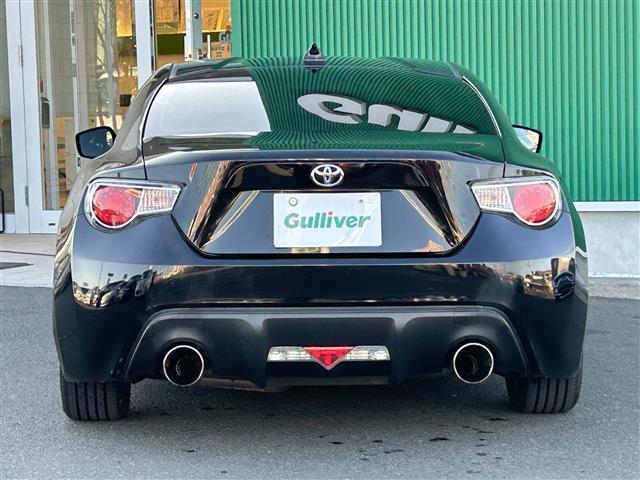 ８６ Ｇ　ＨＫＳ車高調　社外マフラー　社外ナビ　ＣＤ　ＤＶＤ　Ｂｌｕｅｔｏｏｔｈ　ＳＤ　フルセグＴＶ　社外１７インチアルミホイール　ディスチャージヘッドライト　フォグランプ　キーレスエントリー　純正フロアマット（37枚目）