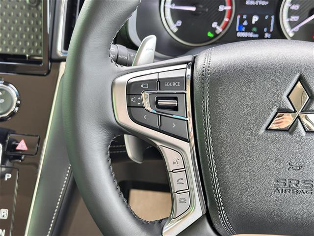 デリカD:5 シャモニー 7人乗り 登録済未使用車 マルチアラウンドモニター e-Assist レーダークルーズコントロール 両側電動スライドドア パワーバックドア シートヒーター ステアリングヒーター(23枚目)