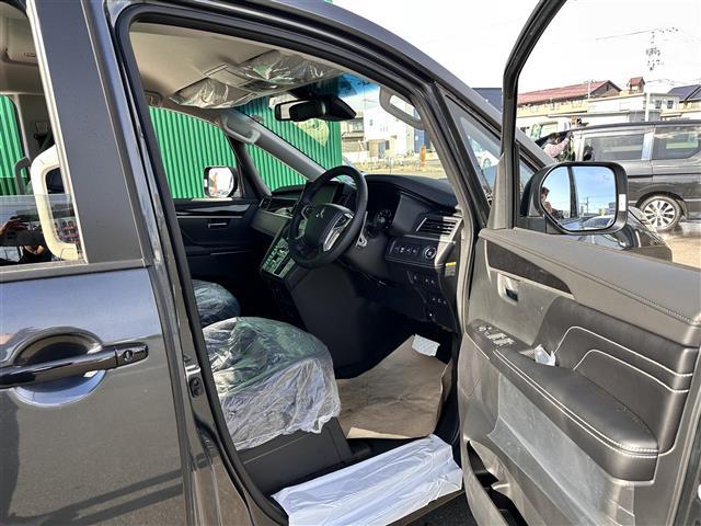 デリカD:5 シャモニー 7人乗り 登録済未使用車 マルチアラウンドモニター e-Assist レーダークルーズコントロール 両側電動スライドドア パワーバックドア シートヒーター ステアリングヒーター(27枚目)