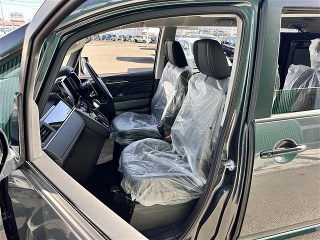 デリカD:5 シャモニー 7人乗り 登録済未使用車 マルチアラウンドモニター e-Assist レーダークルーズコントロール 両側電動スライドドア パワーバックドア シートヒーター ステアリングヒーター(29枚目)