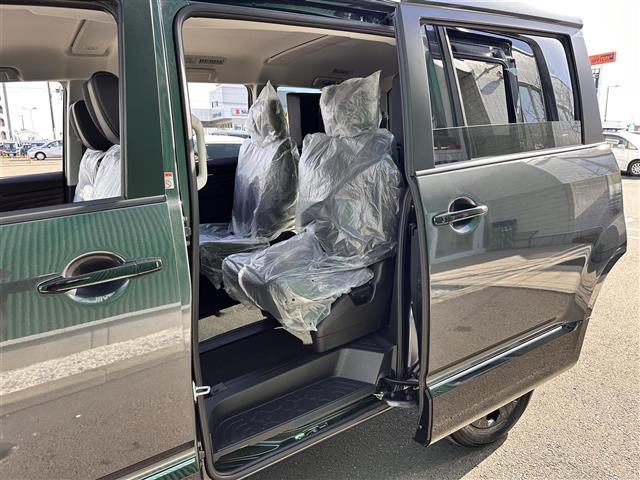 デリカD:5 シャモニー 7人乗り 登録済未使用車 マルチアラウンドモニター e-Assist レーダークルーズコントロール 両側電動スライドドア パワーバックドア シートヒーター ステアリングヒーター(32枚目)
