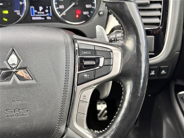 アウトランダーPHEV Sエディション 4WD サンルーフ 純正ディスプレイオーディオ RockFord Fosgaスピーカー 全周囲カメラ バックカメラ 電動リアゲート ビルシュタイン製ダンパー パワーシート ハンドルヒーター(8枚目)