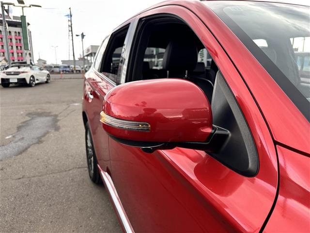 アウトランダーPHEV Sエディション 4WD サンルーフ 純正ディスプレイオーディオ RockFord Fosgaスピーカー 全周囲カメラ バックカメラ 電動リアゲート ビルシュタイン製ダンパー パワーシート ハンドルヒーター(39枚目)