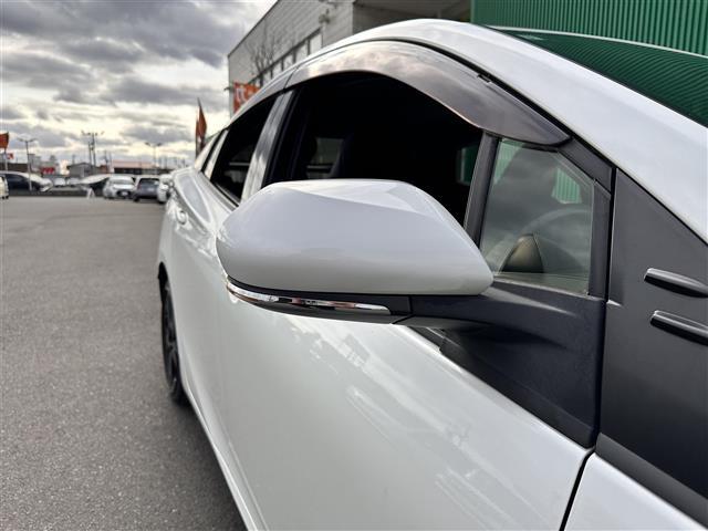 プリウス Aツーリングセレクション セーフティセンス レーダークルーズコントロール BSM パーキングアシスト 純正ナビ バックカメラ ドライブレコーダー ETC ヘッドアップディスプレイ 合皮シート シートヒーター 純正17インチAW(39枚目)