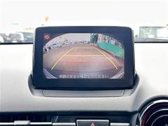 【バックモニター】後ろのカメラの映像をモニターに映し出すことができます！後方の見えない死角や、障害物との距離感をしっかり確認することができます！駐車が苦手な方におすすめです。 4