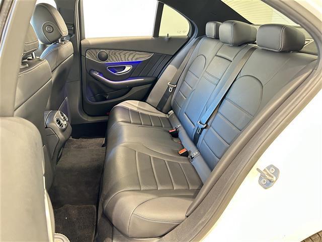 Ｃクラス Ｃ２２０ｄアバンギャルド　黒革　純正ナビ／フルセグ　Ｂカメラ　ＡＣＣ　ＢＳＭ　アンビエントライト　ＡｐｐｌｅＣａｒＰｌａｙ　ＡｎｄｒｏｉｄＡｕｔｏ　Ｂｌｕｅｔｏｏｔｈ　メモリ付パワーシート　シートヒーター　ＬＥＤヘッドライト（29枚目）