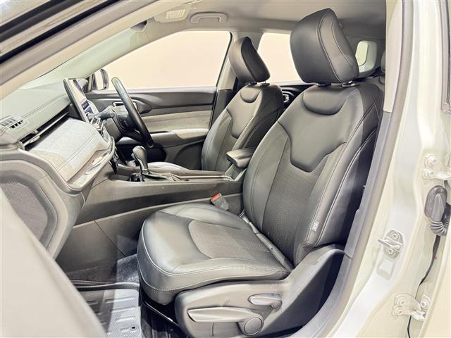 ジープ・コンパス ロンジチュード 後期 ACC/BSM 黒半革 AppleCarPlay AndroidAuto リアバックアップカメラ Bluetooth 前後ソナー スマートキー F/Rパーキングアシスト 純正17インチAW(27枚目)