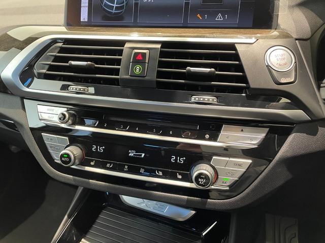 X3 xDrive 20d Mスポーツ 黒レザーシート 全席シートヒーター パワーシート ナビ 360°カメラ フルセグTV HUD CD/DVD ACC BSM LKA パワーバックドア コンフォートアクセス 純正19inchAW ETC(10枚目)