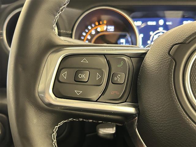 ジープ・ラングラーアンリミテッド サハラ ナビ フルセグ フロント・サイド・バックカメラ 黒レザーシート シートヒーター ヒーテッドステアリング CarPlay ACC BSM 前後クリアランスソナー スマートキー MKW17inchAW(18枚目)