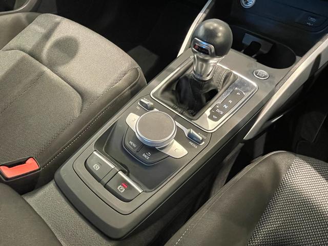Q2 30TFSIスポーツ ナビ バックカメラ フルセグ バーチャルコックピット 前後ソナー ACC BSM レーンキープ シートヒーター AUDIドライブセレクト パワーバックドア アドバンストキー LEDライト 純正17AW(11枚目)