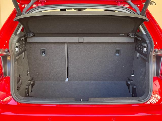 Q2 30TFSIスポーツ ナビ バックカメラ フルセグ バーチャルコックピット 前後ソナー ACC BSM レーンキープ シートヒーター AUDIドライブセレクト パワーバックドア アドバンストキー LEDライト 純正17AW(30枚目)