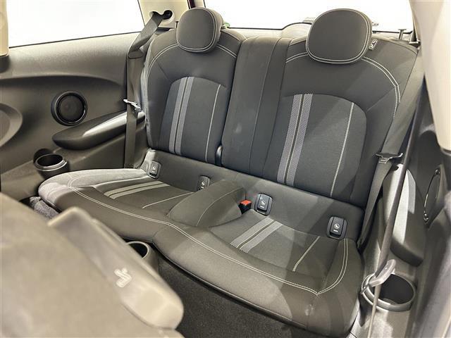 MINI クーパーS 純正ナビ Bluetooth バックカメラ クルーズコントロール インテリアサーフェス(ブラックチェッカード) スマートキー ETC 後ソナー OP純正17インチAW(コスモススポークブラック)(29枚目)