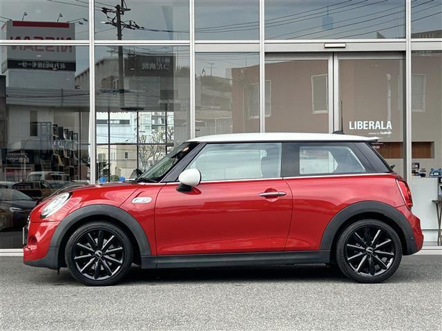 MINI クーパーS 純正ナビ Bluetooth バックカメラ クルーズコントロール インテリアサーフェス(ブラックチェッカード) スマートキー ETC 後ソナー OP純正17インチAW(コスモススポークブラック)(39枚目)