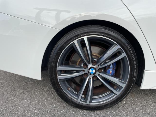 ３シリーズ ３２０ｄ　Ｍスポーツ　ＡＣＣ／ＢＳＭ　アンビエントライト　純正ナビ　Ｂカメラ　Ｂｌｕｅｔｏｏｔｈ　ＣＤ／ＤＶＤ　パドルシフト　後ソナー　コンフォートアクセス　純正ＯＰ１９インチＡＷ（ダブルスポーク・スタイリング７９１Ｍ）（35枚目）