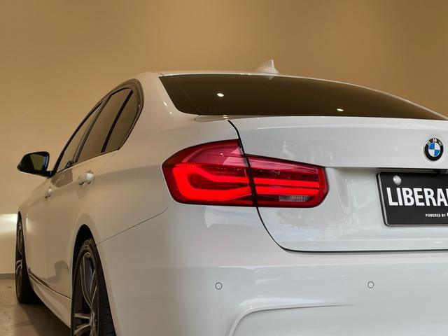 ３シリーズ ３２０ｄ　Ｍスポーツ　ＡＣＣ／ＢＳＭ　アンビエントライト　純正ナビ　Ｂカメラ　Ｂｌｕｅｔｏｏｔｈ　ＣＤ／ＤＶＤ　パドルシフト　後ソナー　コンフォートアクセス　純正ＯＰ１９インチＡＷ（ダブルスポーク・スタイリング７９１Ｍ）（44枚目）