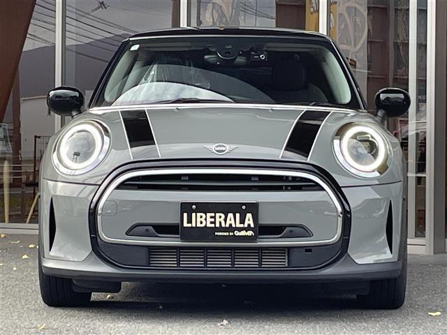 ＭＩＮＩ クーパーＤ　ドライビングアシストＰＫＧ　純正ディスプレイオーディオ　ＡｐｐｌｅＣａｒＰｌａｙ　アンビエントライト　クルコン　Ｂカメラ　コンフォートアクセス　前後ソナー　シートヒーター　Ｍｉｎｉドライビングモード（35枚目）