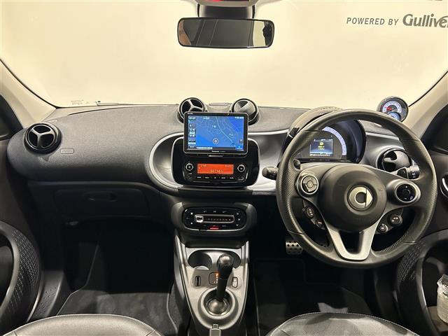 スマートフォーフォー ターボ ガラスルーフ 黒革 Panasonicナビ(CN-G1000VD) 純正オーディオ パドルシフト 前席シートヒーター 後ソナー キーレスキー 純正16インチAW(42枚目)