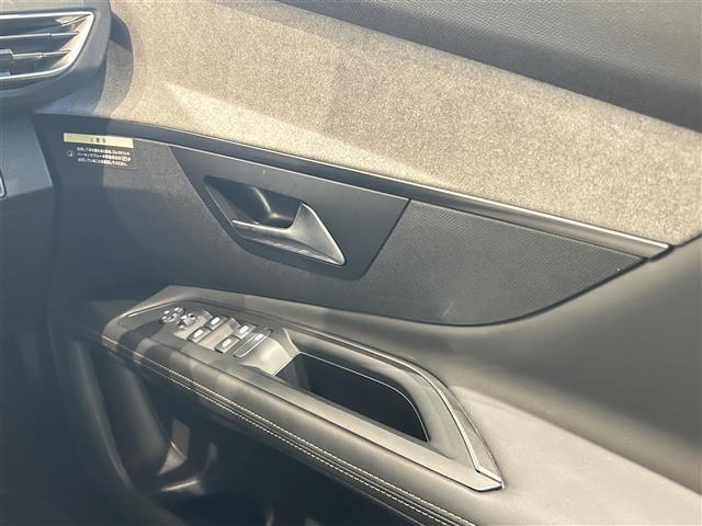 3008 GT ブルーHDi SR ACC/BSM アンビエントライト パフュームディフューザー Bカメラ Sカメラ メモリ付パワーシート 前席シートヒーター Bluetooth フットトランクオープナー 純正18インチAW(20枚目)