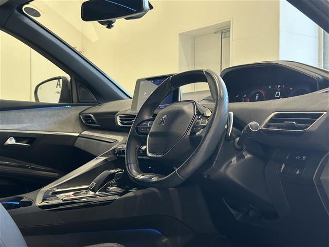 3008 GT ブルーHDi SR ACC/BSM アンビエントライト パフュームディフューザー Bカメラ Sカメラ メモリ付パワーシート 前席シートヒーター Bluetooth フットトランクオープナー 純正18インチAW(21枚目)