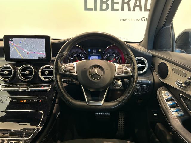ＧＬＣ ＧＬＣ２００　クーペスポーツ　黒ハーフレザー　ＡＣＣ　ＢＳＭ　純正ナビ／ＴＶ　アンビエントライト　３６０°カメラシステム　メモリ付パワーシート　シートヒーター　純正１９ＡＷ　フットトランクオープナー（6枚目）