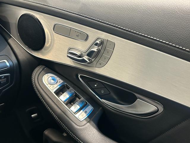 ＧＬＣ ＧＬＣ２００　クーペスポーツ　黒ハーフレザー　ＡＣＣ　ＢＳＭ　純正ナビ／ＴＶ　アンビエントライト　３６０°カメラシステム　メモリ付パワーシート　シートヒーター　純正１９ＡＷ　フットトランクオープナー（28枚目）