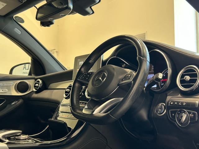 ＧＬＣ ＧＬＣ２００　クーペスポーツ　黒ハーフレザー　ＡＣＣ　ＢＳＭ　純正ナビ／ＴＶ　アンビエントライト　３６０°カメラシステム　メモリ付パワーシート　シートヒーター　純正１９ＡＷ　フットトランクオープナー（29枚目）