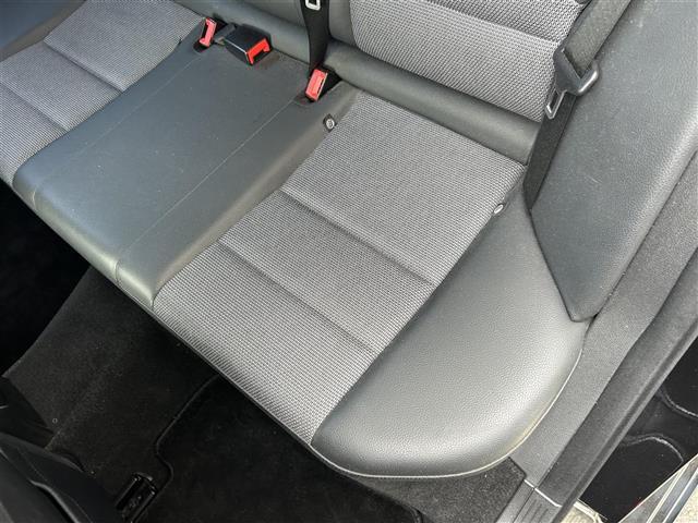 Ｃクラスステーションワゴン Ｃ２００コンプレッサーワゴン　エレガンス（26枚目）