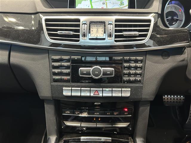 Ｅクラス Ｅ３００　アバンギャルド（14枚目）