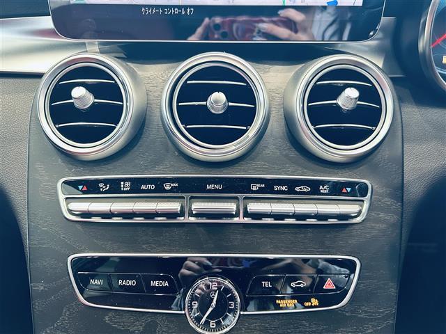 Cクラス C220dローレウスエディションスポーツプラスパック HUD ACC Burmeste 純正ナビ TV 360° carplay 純正18インチAW LED 電動リアゲート 赤革 メモリパワーシート エアシートヒーター ワイヤレス充電 BSM(15枚目)