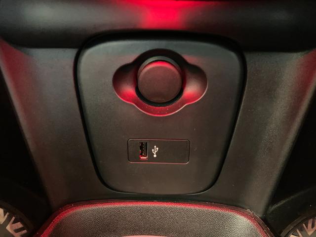 ＭＩＮＩ クーパー　純正ナビ　Ｂｌｕｅｔｏｏｔｈ／ＵＳＢ　バックカメラ　コーナセンサー　インテリジェントセーフティドライブレコーダー　　ＥＴＣ　シートヒーター　ＬＥＤヘッドライト　ＬＥＤフォグ　ユニオンジャックテール！！（42枚目）