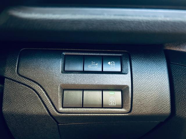 ５００８ ＧＴ　ブルーＨＤｉ　レザーＰ／黒革／Ｄメモリパワーシート／シートヒーター／ＡＣＣ／サンルーフ／純正ディスプレイオーディオ／ｃａｒｐｌａｙ／バック・サイドカメラ／ＢＳＭ／純１８インチＡＷ／ＬＥＤヘッドライト／電動リアゲート（17枚目）