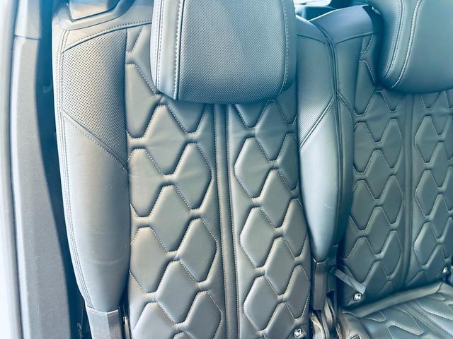 ５００８ ＧＴ　ブルーＨＤｉ　レザーＰ／黒革／Ｄメモリパワーシート／シートヒーター／ＡＣＣ／サンルーフ／純正ディスプレイオーディオ／ｃａｒｐｌａｙ／バック・サイドカメラ／ＢＳＭ／純１８インチＡＷ／ＬＥＤヘッドライト／電動リアゲート（34枚目）