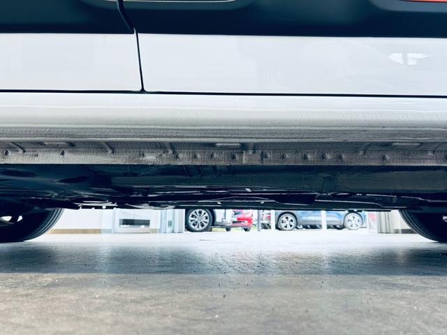 ベルランゴ シャイン　ＸＴＲ　パック　ガラスルーフ　ＡＣＣ　純正ディスプレイオーディオ　ａｐｐｌｅｃａｒｐｌａｙ　バック・サイドカメラ　純正１７インチＡＷ　クリアランスソナー　ブラインドスポット　ルーフレール　パドルシフト　スマートキー（36枚目）