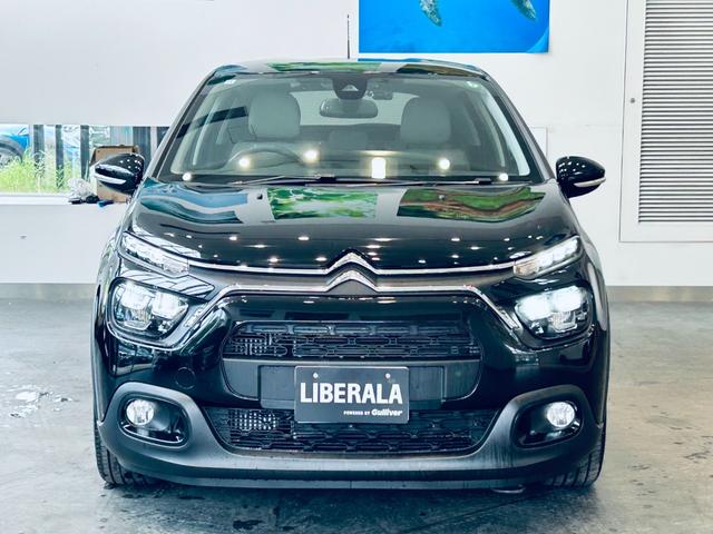 Ｃ３ エディション・ノアール　純正ディスプレイオーディオ　ａｐｐｌｅｃａｒｐｌａｙ　バックカメラ　純正１６インチＡＷ　ＬＥＤヘッドライト　クルーズコントロール　クリアランスソナー　ハーフ革　スマートキー　ＥＴＣ　ドラレコ（5枚目）