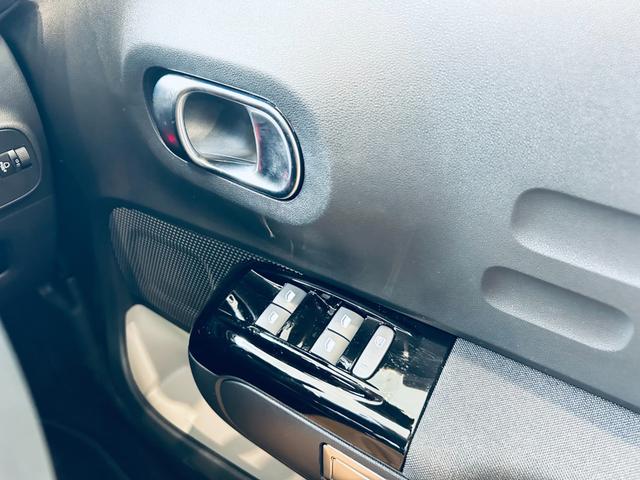 Ｃ３ エディション・ノアール　純正ディスプレイオーディオ　ａｐｐｌｅｃａｒｐｌａｙ　バックカメラ　純正１６インチＡＷ　ＬＥＤヘッドライト　クルーズコントロール　クリアランスソナー　ハーフ革　スマートキー　ＥＴＣ　ドラレコ（49枚目）