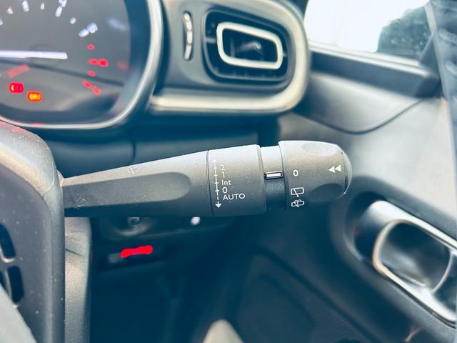Ｃ３ エディション・ノアール　純正ディスプレイオーディオ　ａｐｐｌｅｃａｒｐｌａｙ　バックカメラ　純正１６インチＡＷ　ＬＥＤヘッドライト　クルーズコントロール　クリアランスソナー　ハーフ革　スマートキー　ＥＴＣ　ドラレコ（52枚目）